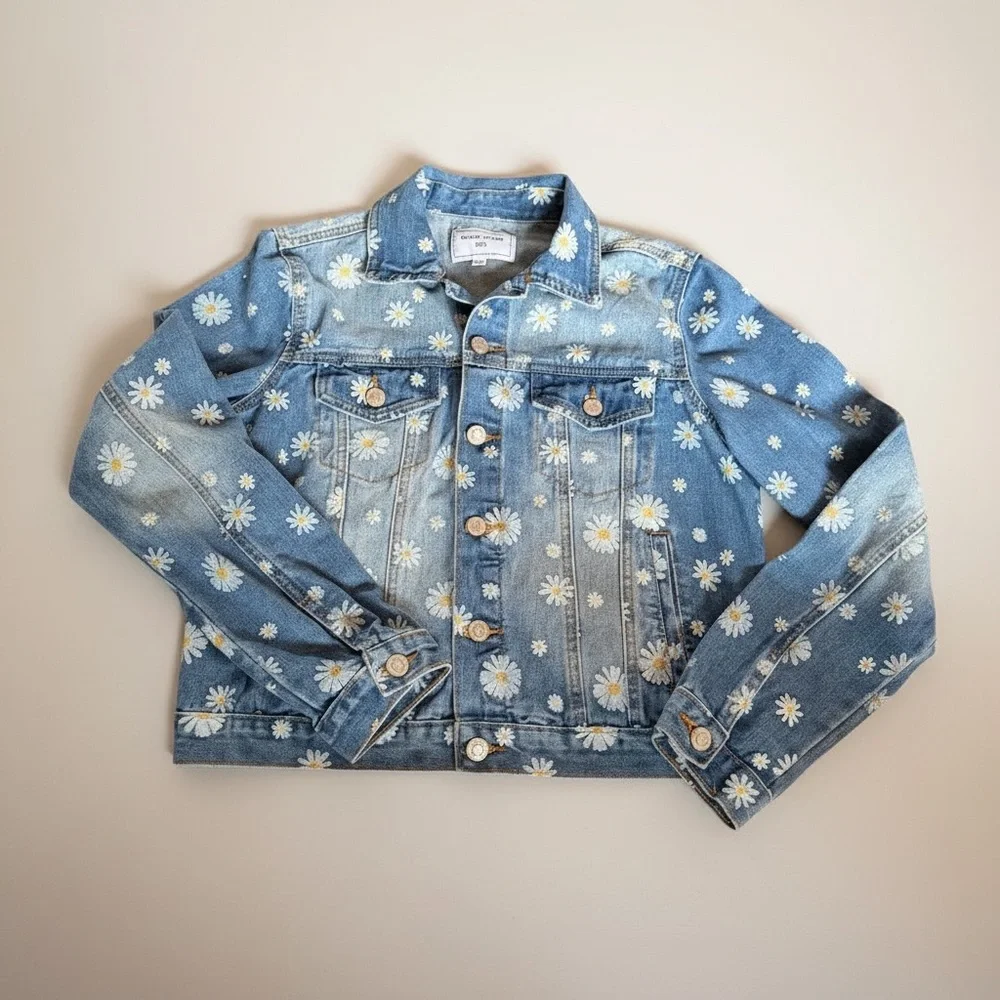 GOGO Jeans Daisy Print Denim Jacket - Picture 2 of 7